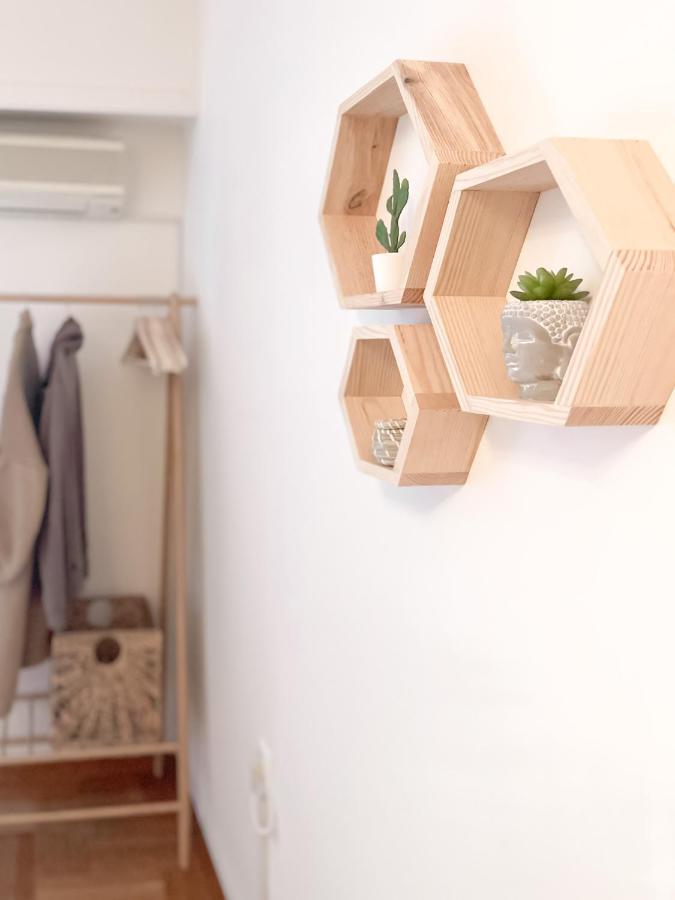 Boho Chic 2Br Apartment In The Center Of Афины Экстерьер фото